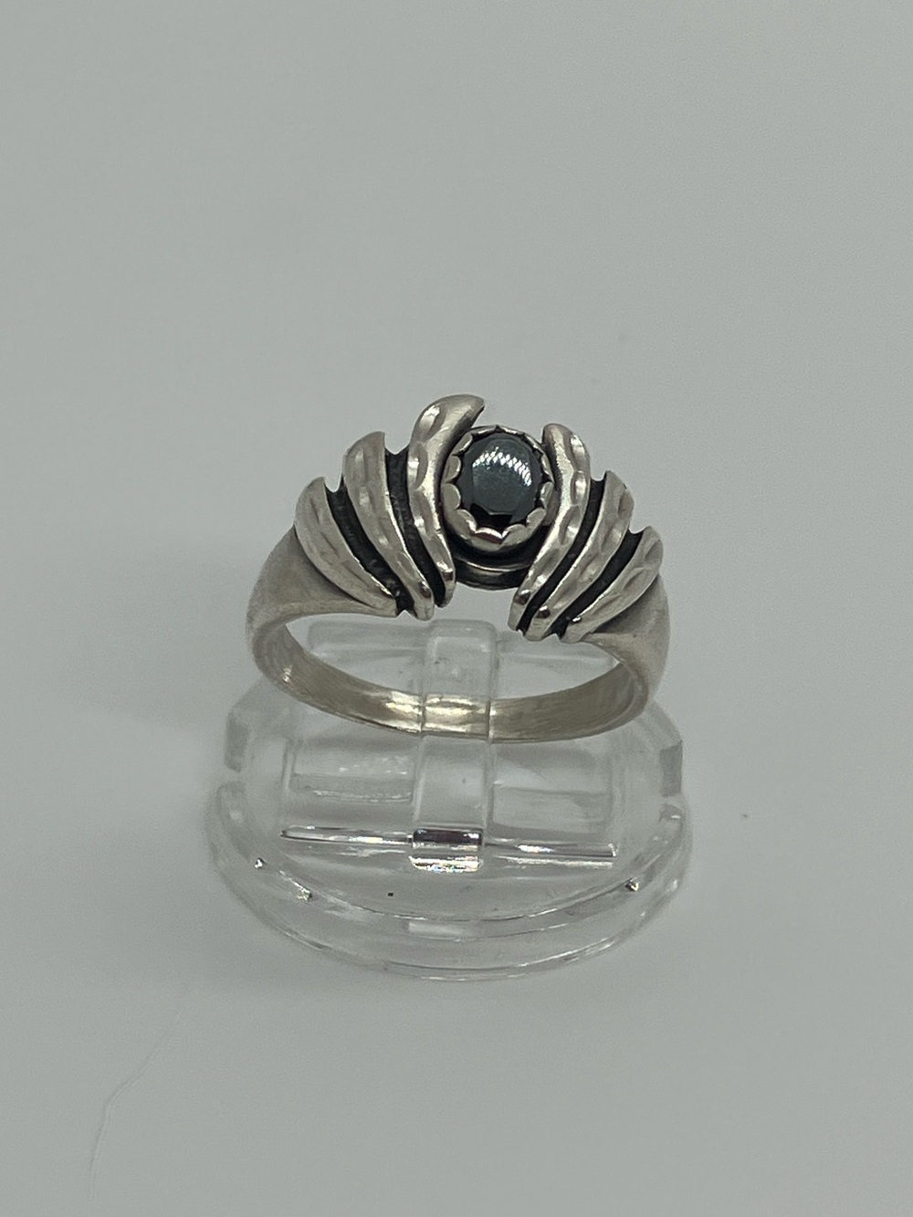 Vtg WM Co Sterling & Hematite Southwestern Style Ring | Sz 8.75